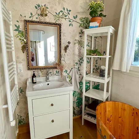 Tiny House Suedschwarzwald * Эфринген-Кирхен