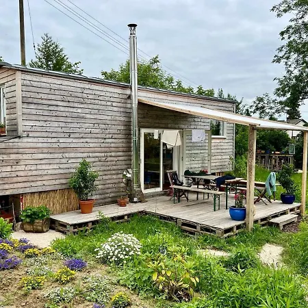 Tiny House Suedschwarzwald Дом отдыха Эфринген-Кирхен
